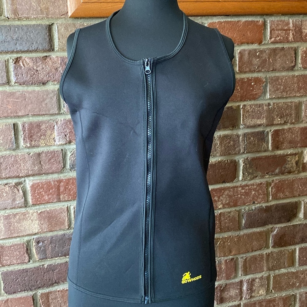 GoWhods black zipper front neoprene heat wetsuit‎ vest